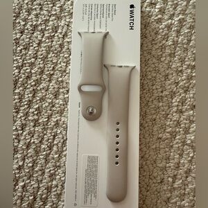 Apple iWatch Sports Band. Fits iwatch 9, 45 mm. Size M/L. New.